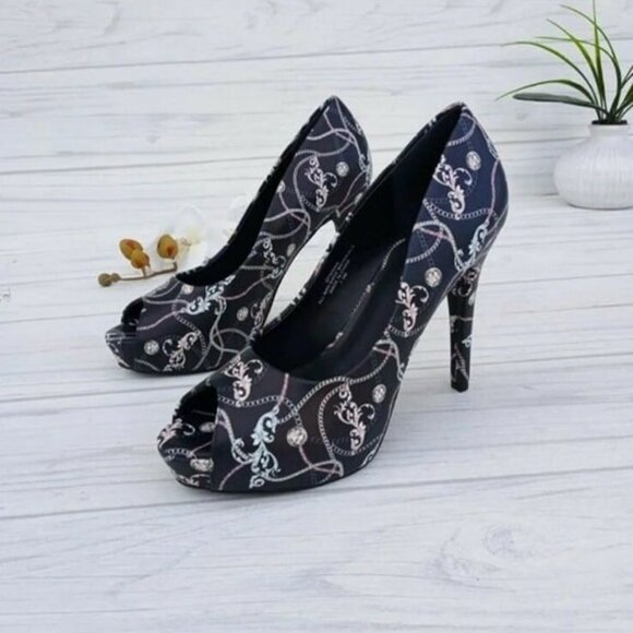 SIZE 6.5 WOMEN'S GUESS FACTORY HIGH HEELS CHAIN PRINT SIGNATURE HEELS ELEGANT - Picture 3 of 7